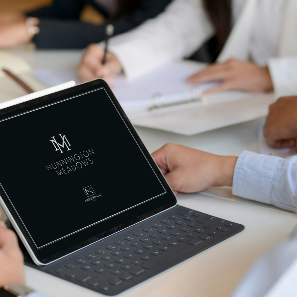 Hunnington Meadows Brochure